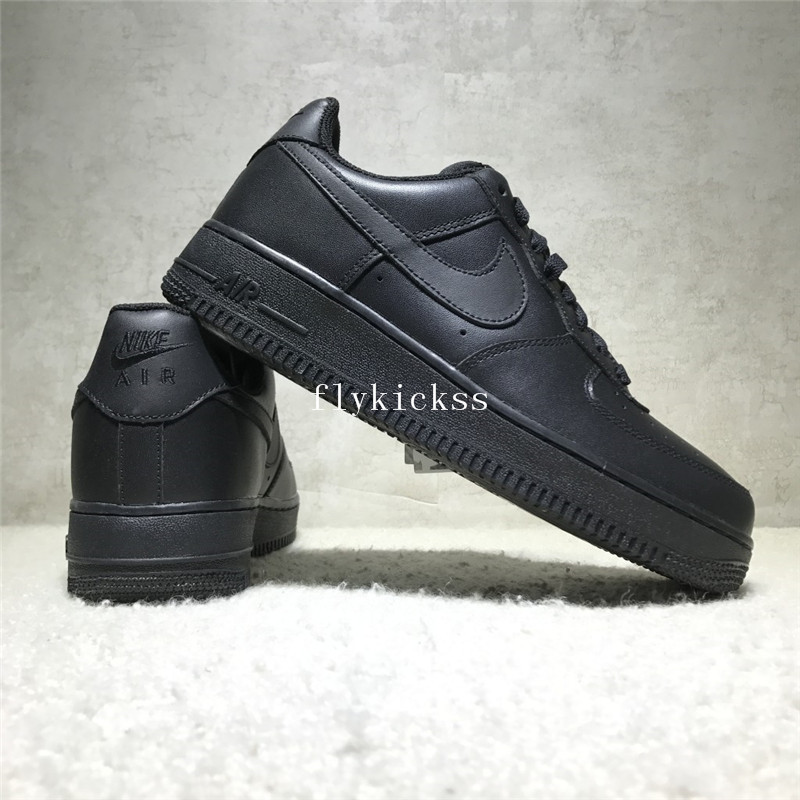 Nike Air Force 1 Low Top All Black